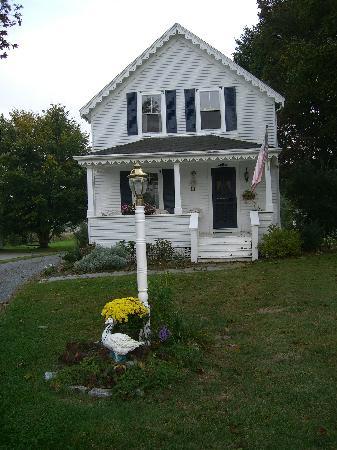 The Country Goose Bed & Breakfast