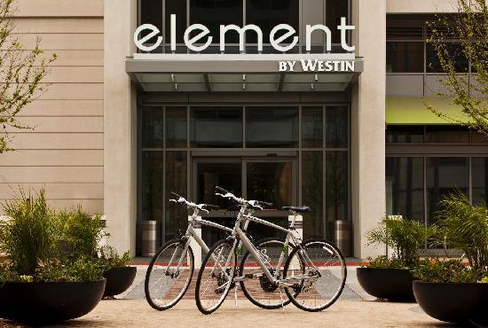 Element Omaha Midtown Crossing