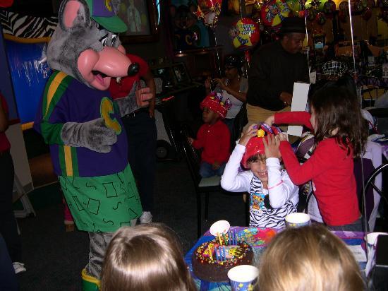 Chuck E. Cheese