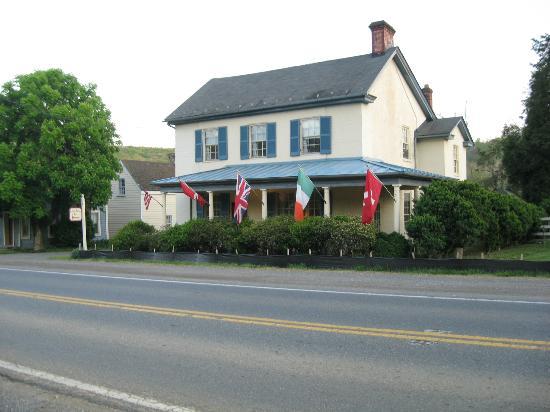 Little River Inn