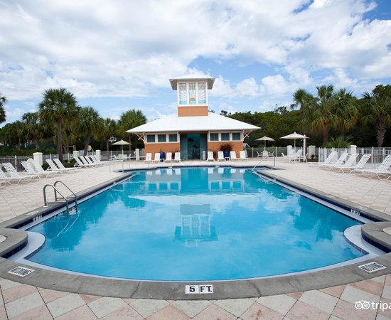 Carillon Beach Resort Inn