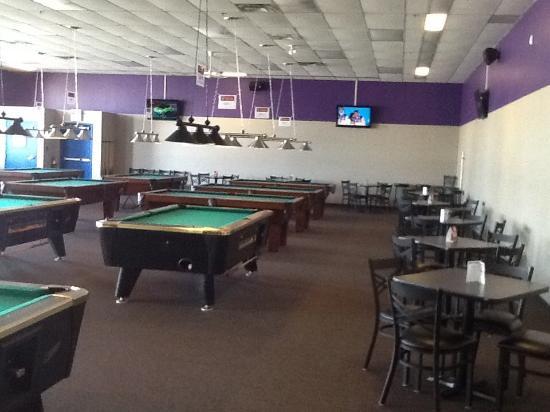 Crazy 8 Billiards & Lounge