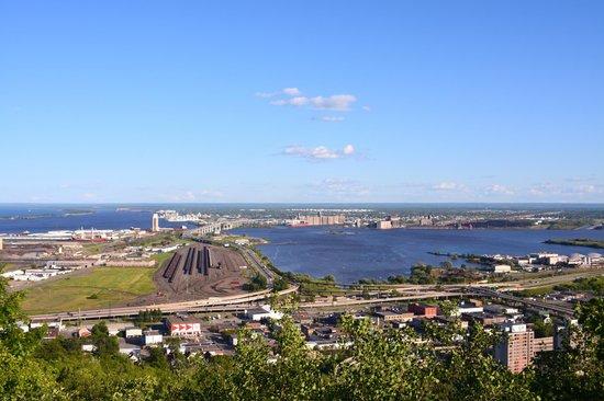 Skyline Parkway