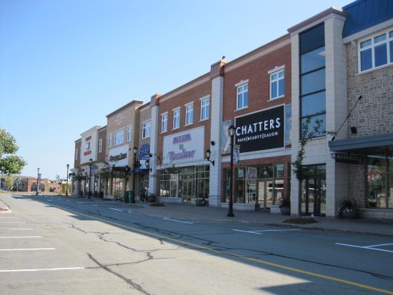 Dartmouth Crossing