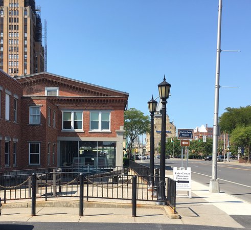 Erie Canal Museum