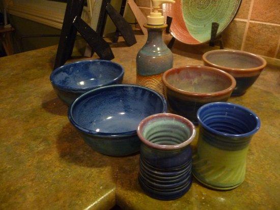 JoVic Pottery