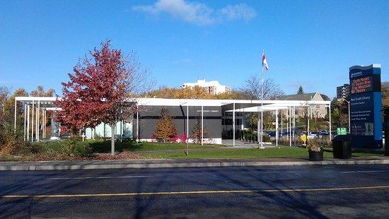 Port Credit Library