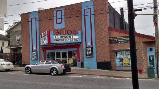 Bijou Cineplex 4