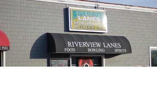 Riverview Lanes