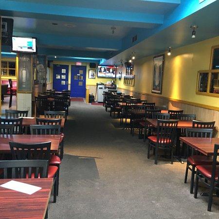 Windies Restaurant & Sports Bar