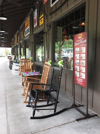 Cracker Barrel Old Country Store