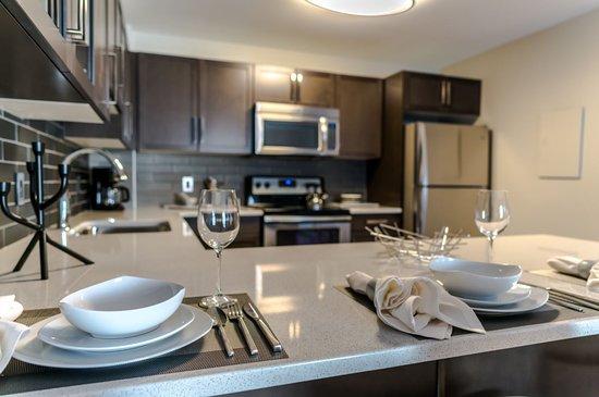 Fort Garry Place Furnished Suites