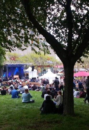 Place Emilie Gamelin