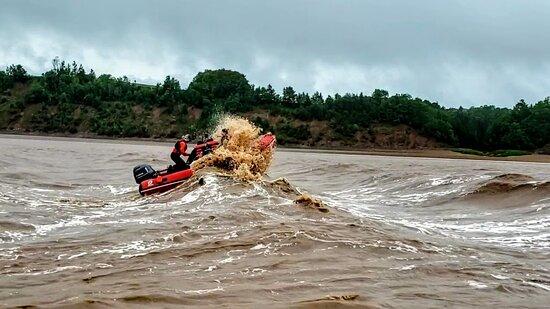 Fundy Tidal Bore Adventures