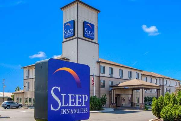 Sleep Inn & Suites