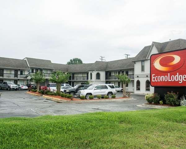 Econo Lodge Chesapeake Route 13 and I-464