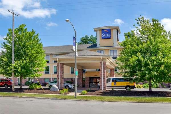 Sleep Inn & Suites Airport