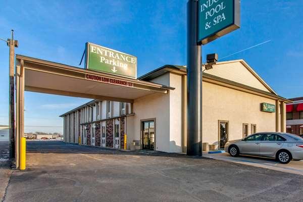 Quality Inn Hays I-70