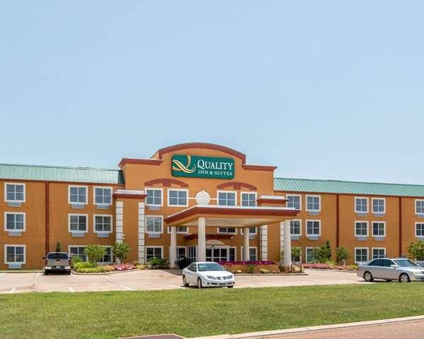 Quality Inn & Suites