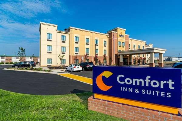 Comfort Inn & Suites