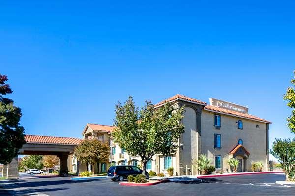 Comfort Inn & Suites Lancaster Antelope Valley