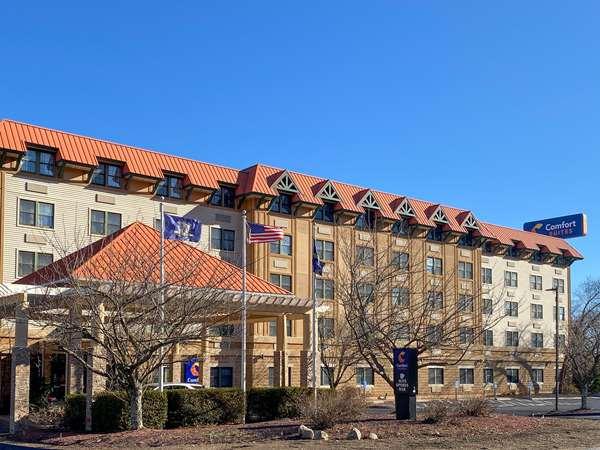 Comfort Suites Near Casinos