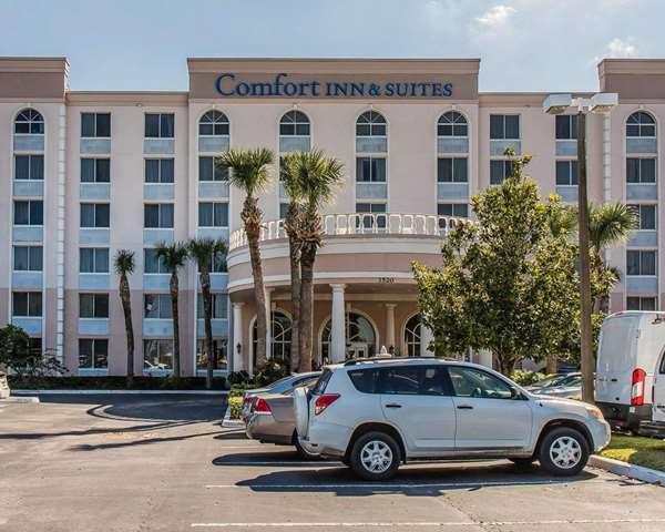 Comfort Inn & Suites Lakeland North I-4