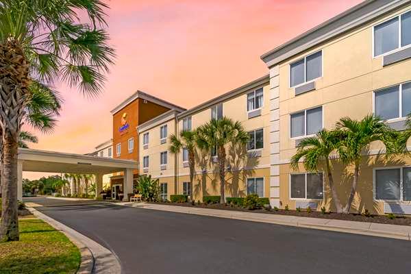 Comfort Suites Sarasota-Siesta Key