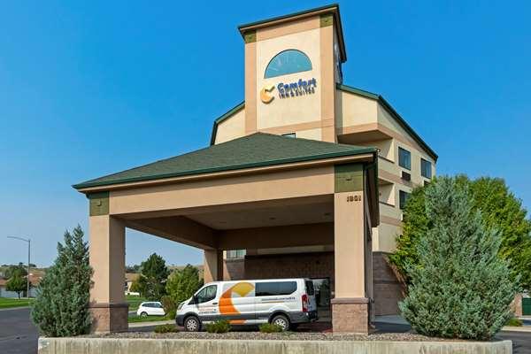 Comfort Inn & Suites Market - Airport