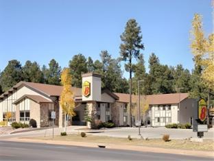 Pinetop Studio Suites