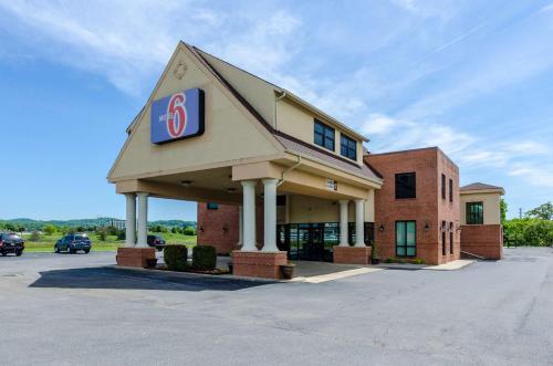 Motel 6-Lexington VA