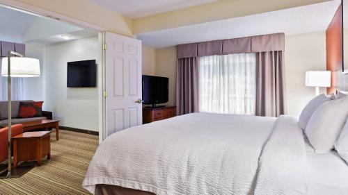 Vivo Suites Winston-Salem