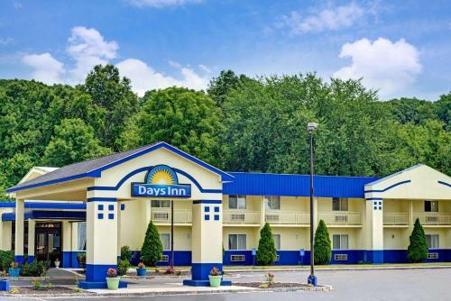 Days Inn By Wyndham Southington