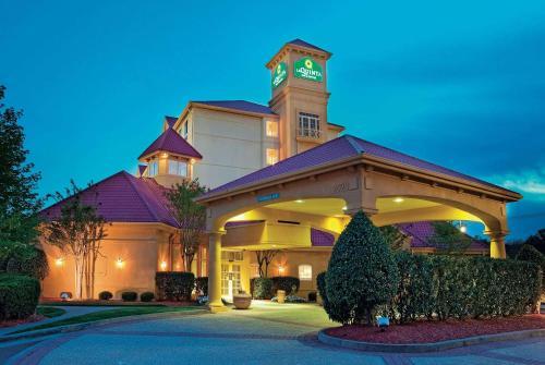 La Quinta Inn & Suites By Wyndham Winston-Salem