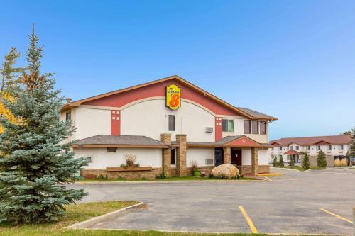 Super 8 By Wyndham Bemidji MN