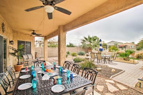 San Tan Mountain Retreat with Yard & Pool Access