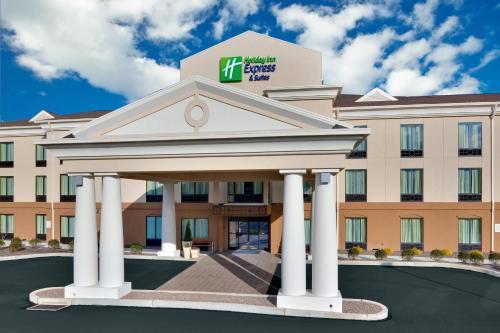 Holiday Inn Express & Suites Lebanon, an IHG Hotel