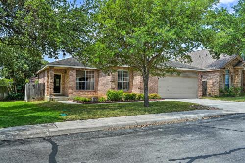 Upscale San Antonio Home with Screened-In Porch!