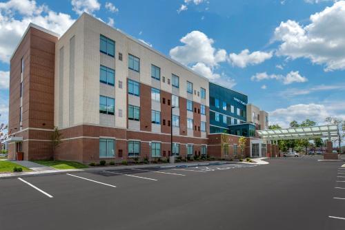 Hyatt Place Indianapolis / Carmel