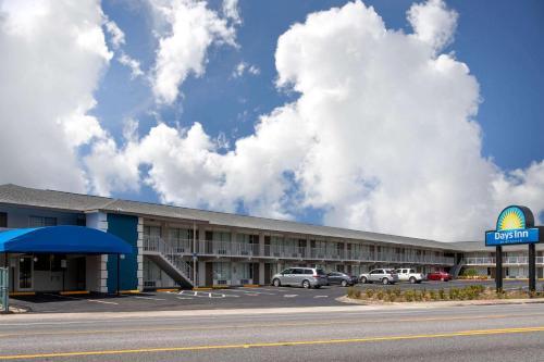 Days Inn By Wyndham Apopka/Orlando