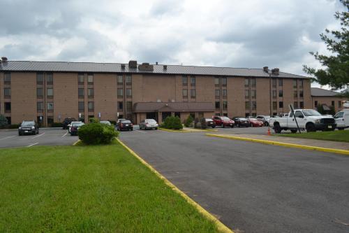 Red Carpet Inn & Suites South Plainfield/Piscataway