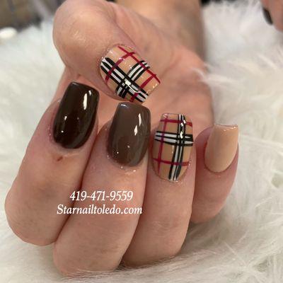 Starnailtoledo.com