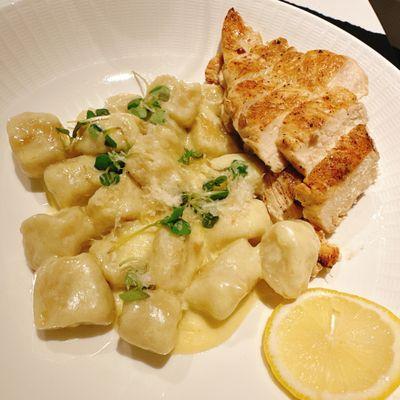 Gnocchi with chicken