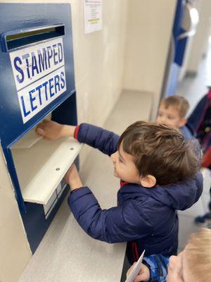 Field trip to the post office!