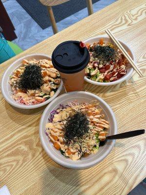 Create your own poke bowl