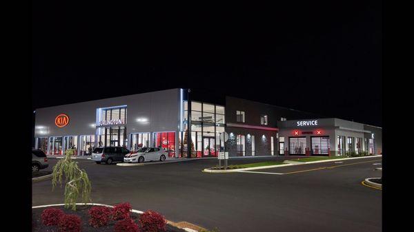 The night view of Burlington Kia.