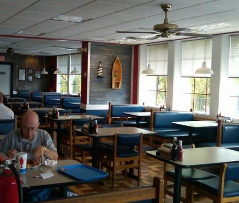 Captain D's - Dining Room