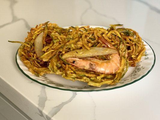 Okoy (Deep-fried Shrimp and Vegetable Fritters)