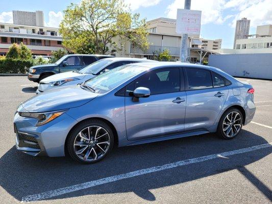 2022 Toyota Corolla SE tinted with Llumar FormulaOne Pinnacle film