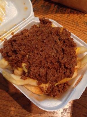 Chili cheese fries